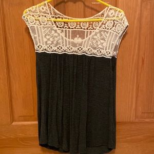 Maurice’s Grey and Cream Short Sleeved Top
